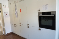 Die Küche lässt sich irgendwie nur schwer fotografieren. Wir haben u.a. 2 grosse Kühlschränke, in dem die frischen Sachen gut und nach hygienischen Standards aufbewahrt werden.